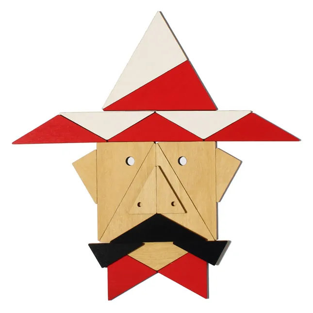 Ejemplo de cara armada con los triángulos del puzzle libre de Trianguland